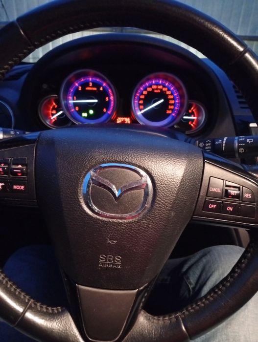 Mazda C6  break, o mașină spațioasă care îmbină perfect spațiul generos cu un condus dinamic și un aspect elegant, diesel 2,2 din 2012, acte la zi.