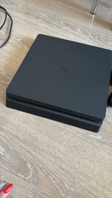Sony plastation 4 1TB