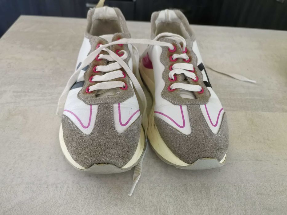 обувки с леки забележки