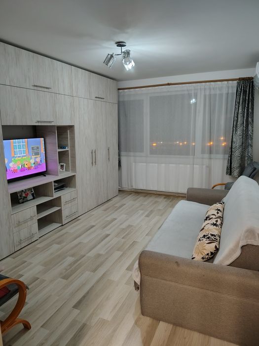 Vând apartament 2 camere in Deva, str Mihai Viteazu bloc k6