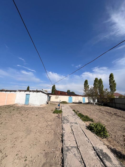 Үй сатылады.   тез арада . Тараз Бесағаш ауылы