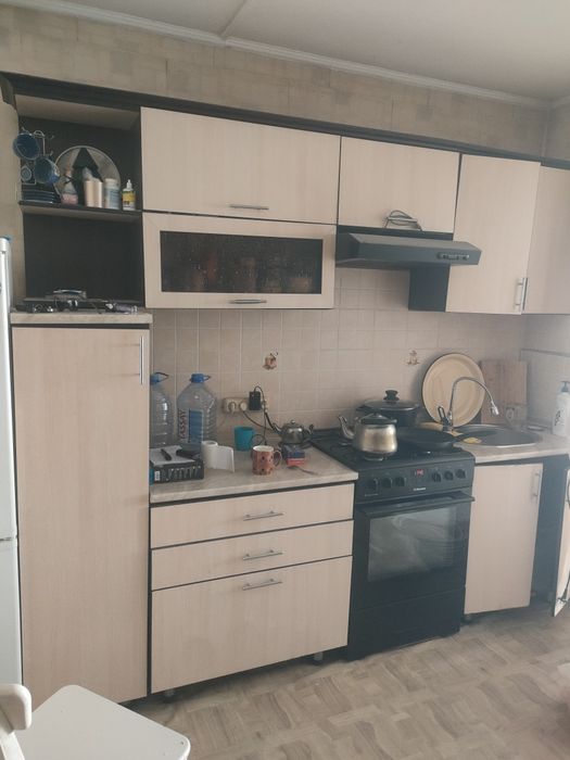 Кухня продам б/у