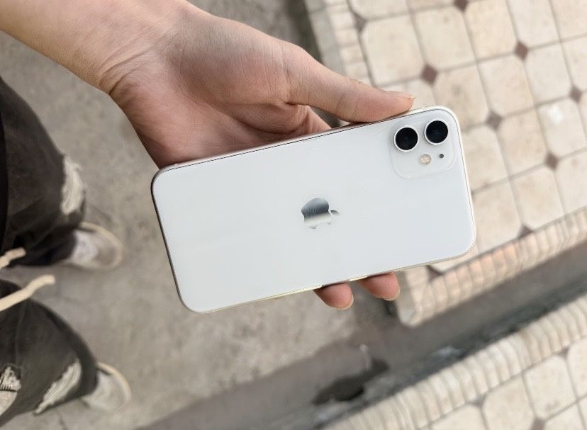 Iphone 11 oq rangli