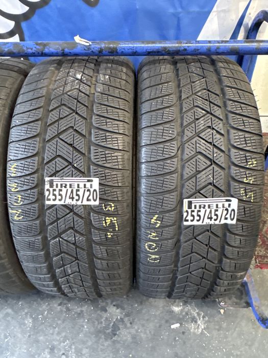 285/40/20  - 255/45/20 Pirelli M+S