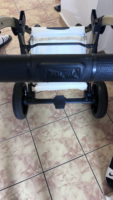 Carucior Junama Mirror satin