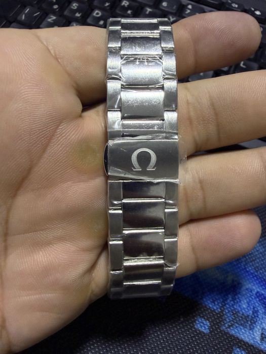 OMEGA speedmaster professional