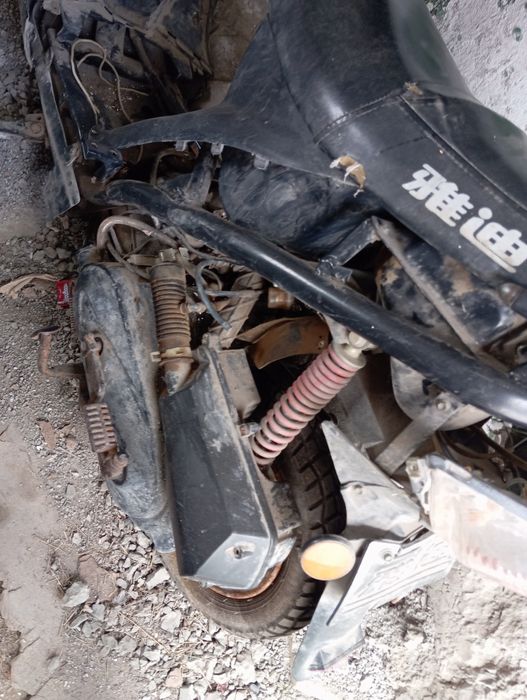 Продам скутера по запчестям