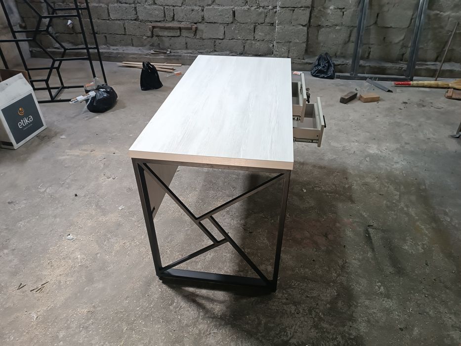 Stol tormali razmer 120:60 Balandligi 75