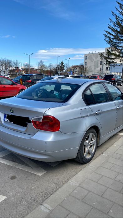 bmw e90 320d in stare buna