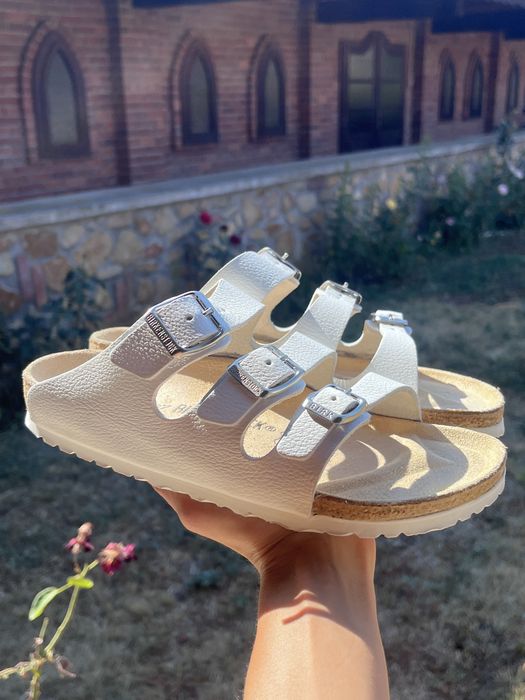 Sandale Brikenstock, 100% piele, albe, 3 bretele