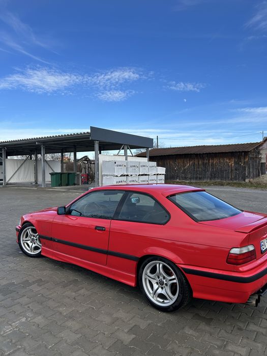 BMW e36 318is  Coupe