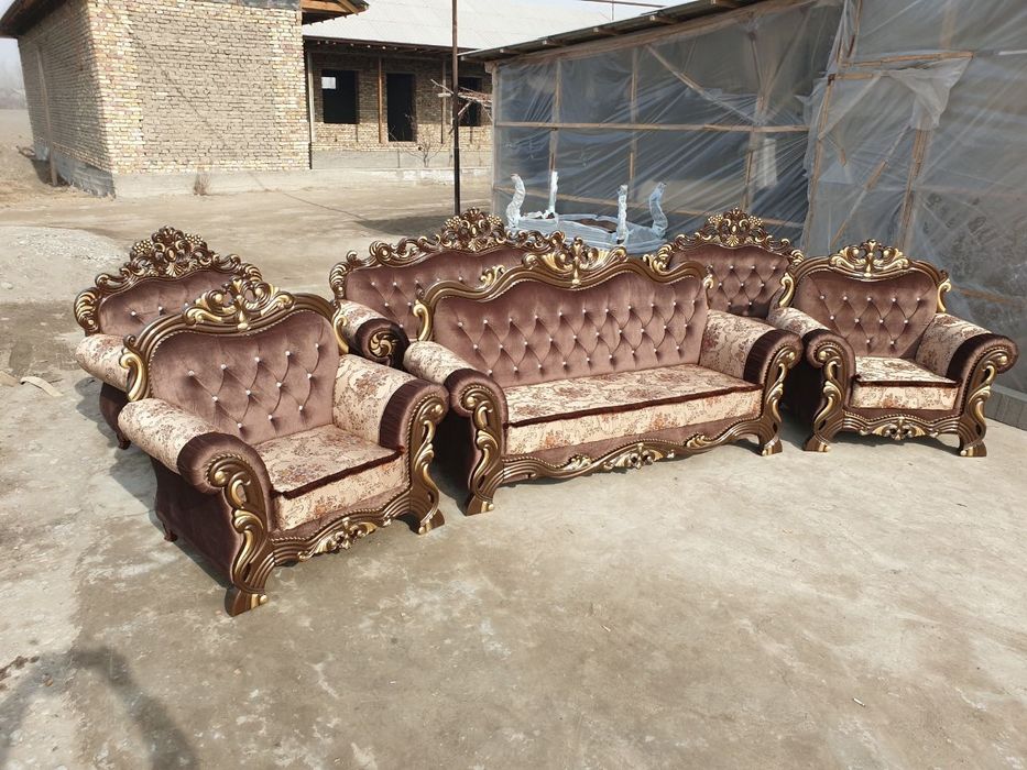 Мягкий диван наличии гарантии есть