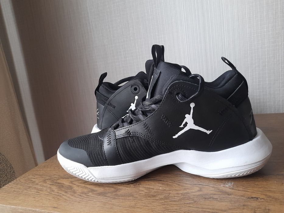 Jordan кецове 45 номер.