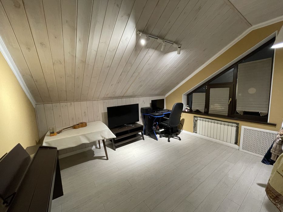 Продам дом, монолитный