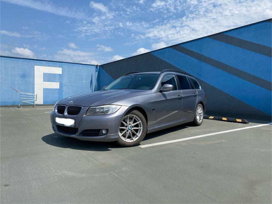 BMW 3 Series 2010 — imagine 4