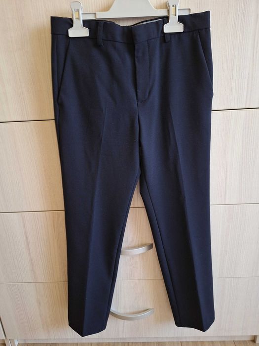 Costum baieti bleumarin C&A