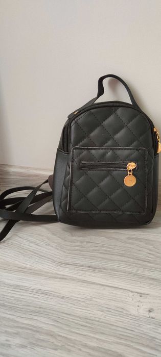 Мини дамска раничка