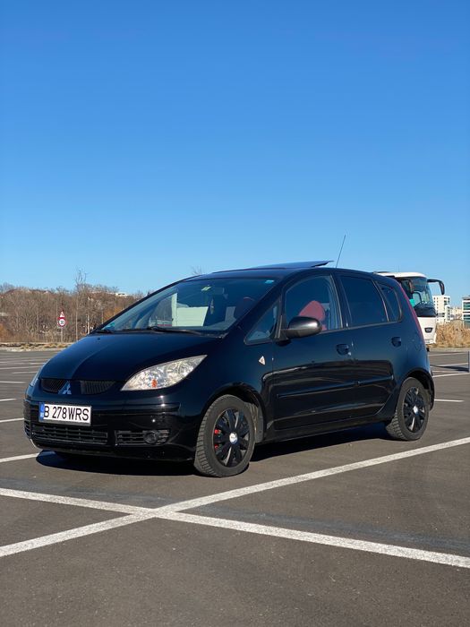 Vând urgent Mitsubishi Colt