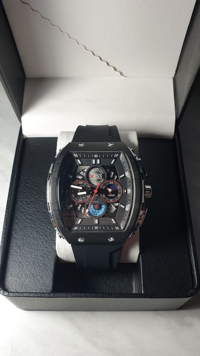 Часы кварцевые OFNS