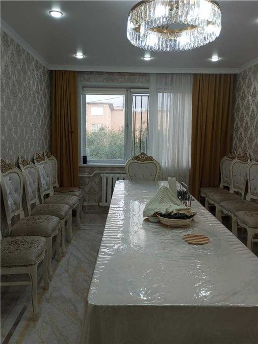 Трехкомнатная на 7 микрорайоне