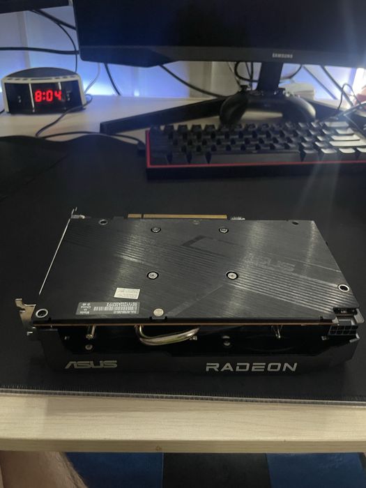 Vand placa video Asus rx7600