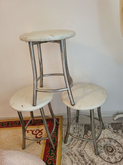 Стул хорошом состояние