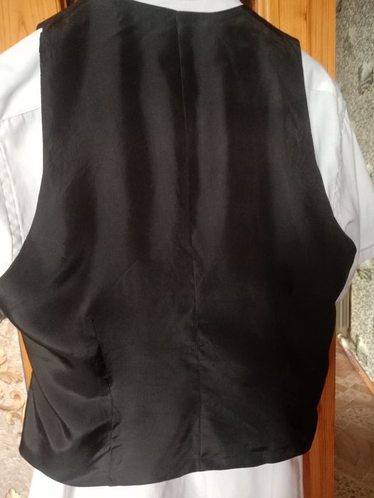 Жилет мужской ..