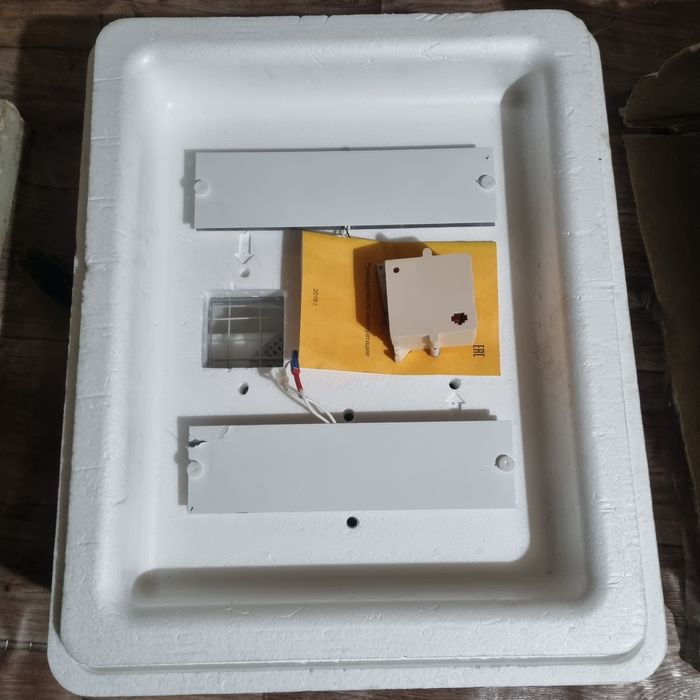 Продам инкубатор в отличном состоянии