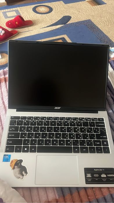ноутбук Acer aspire Lite 14