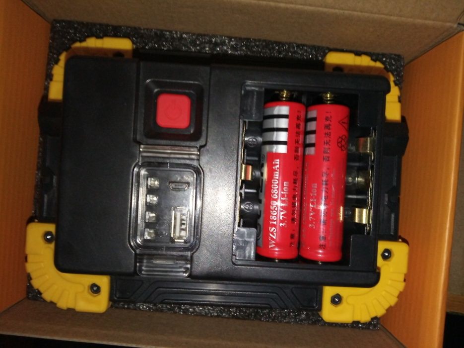 ЛЕД ПРОЖЕКТОР, LED фенер, аварийна, работна лампа: LL-812 + Батерии