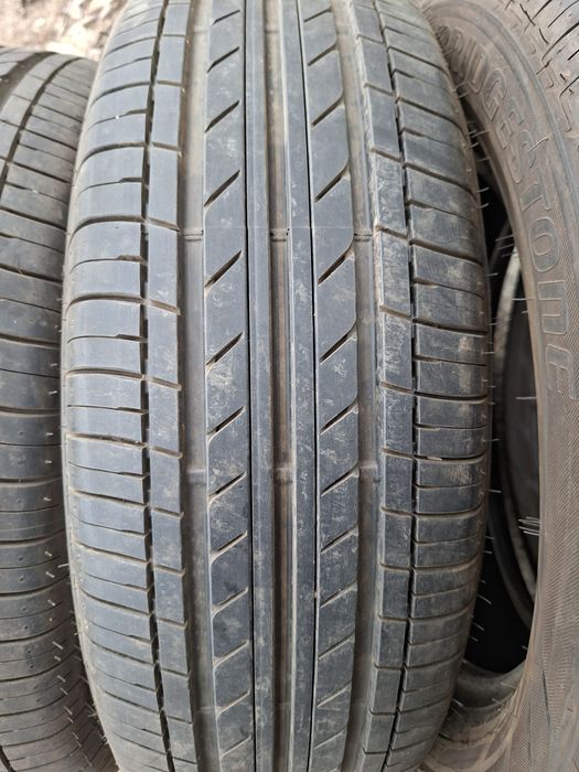 Продам шины 215/60/16 бриджестон