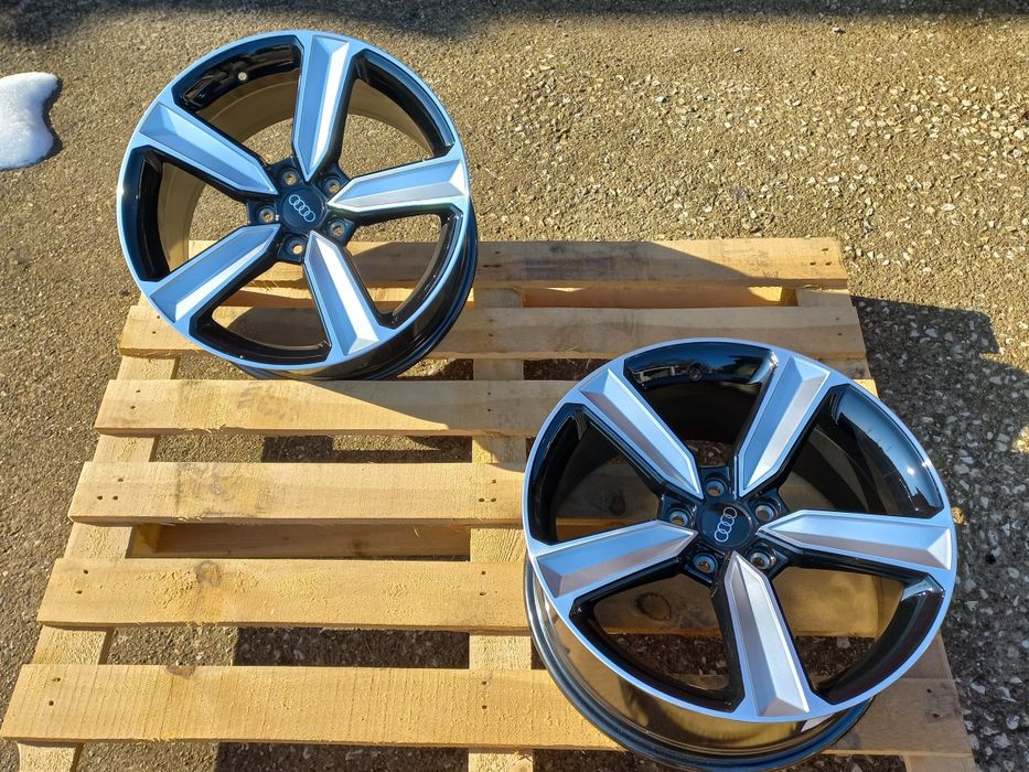 18. АУДИ 5Х112 БАБА ЯГА Deep Black Silver A3 A4 A5 A6 A7 A8 Q3 Q5 Ч.Но