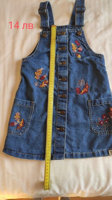 Дънки, рокли, клинове за момиче 4-5 г.