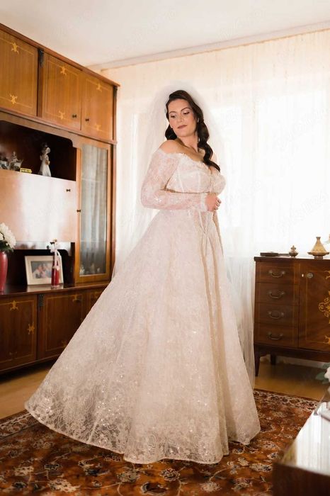 rochie de mireasa