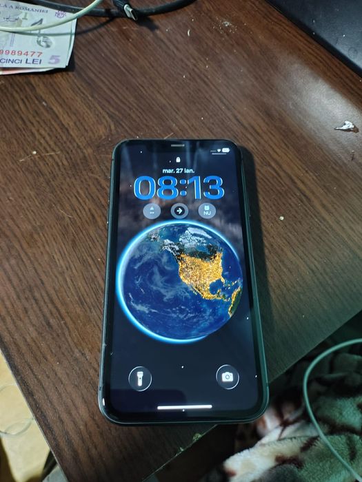 Vand iPhone 11 64 gb