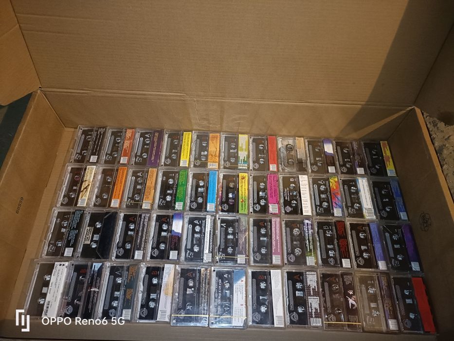 Lot casete audio diferite genuri