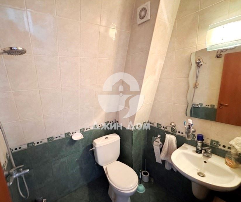 Продава се Тристаен апартамент в с. Кошарица, Област Бургас - 96 кв.м за 611 €/кв.м - Снимка #8
