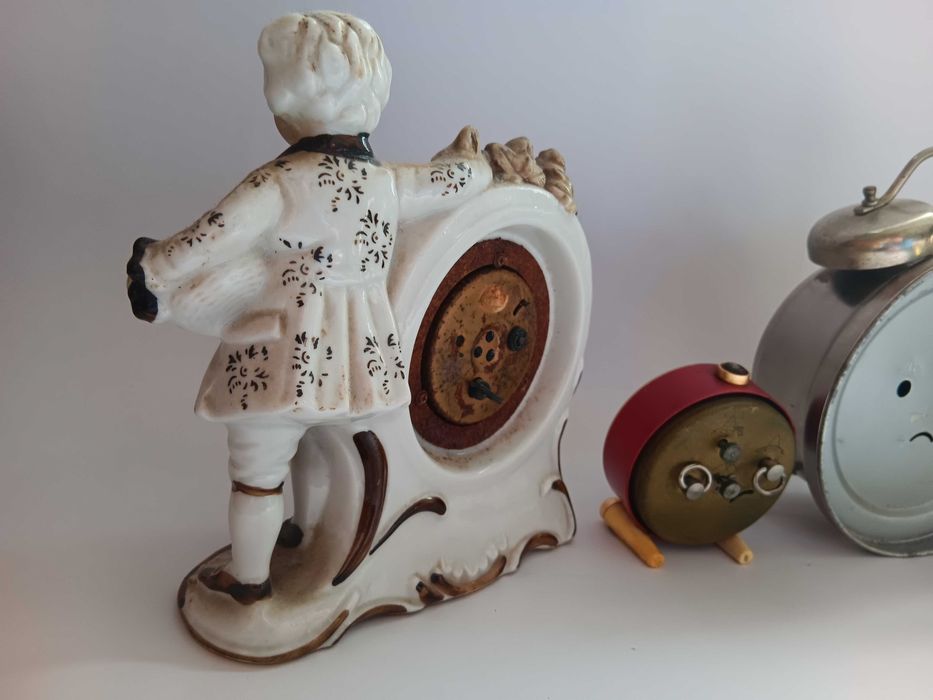 ceasuri de masa ,mecanice, nefuncționale, Aradora,Slava,vechi Comunism