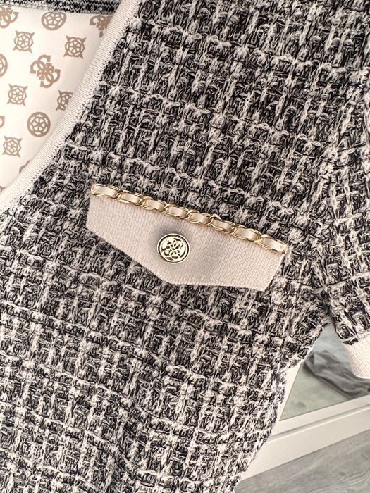 Bluza GUESS, marime S, noua, cu eticheta