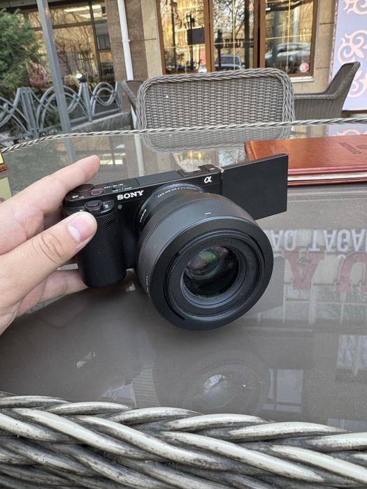 Камера Sony zve 10