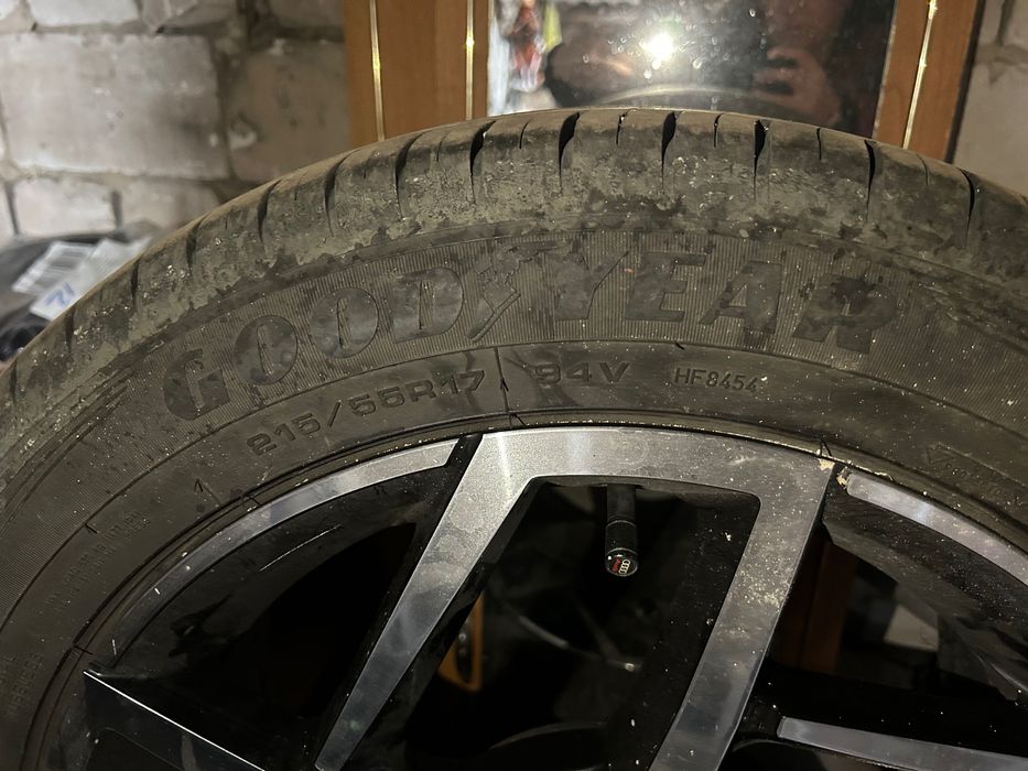 Колеса в сборе 215*55 R17