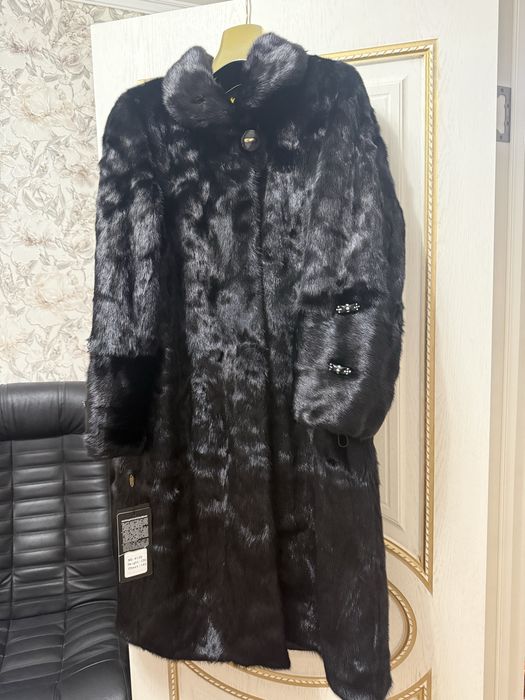 Продам норковую шубу