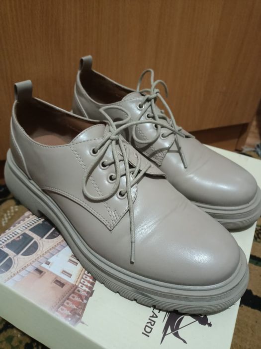 Ботинки  Kari бержовые