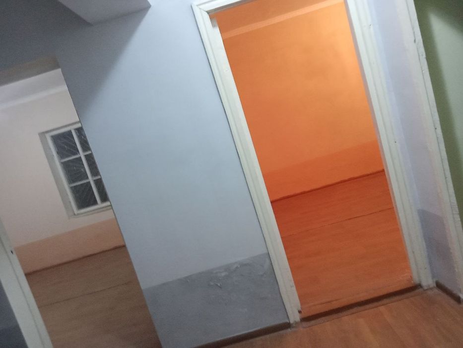 Продается 3-х комнатная квартира кирпичный дом в городе Карши