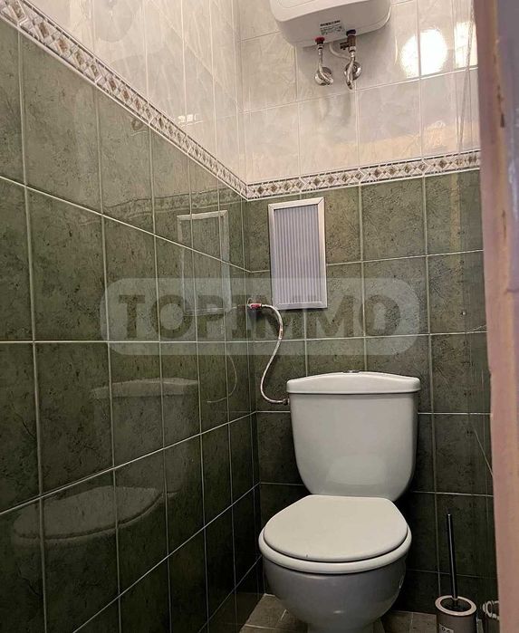 Дава се под наем Тристаен апартамент в Варна, Левски - 90 кв.м за 548.25 € - Снимка #8