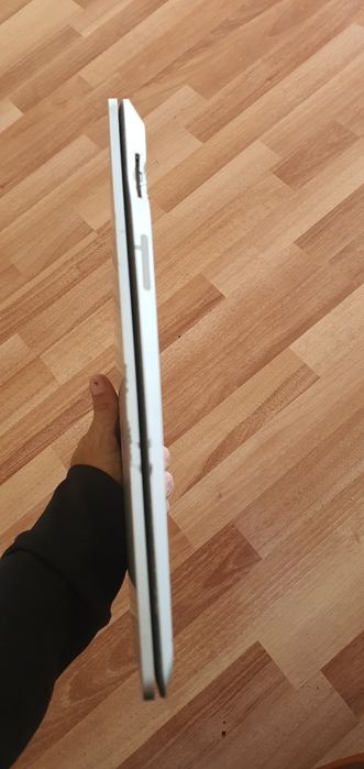 Microsoft surface laptop  touch screen i5. 8gb 256gb