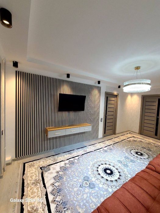 Продаётся 2х переделанно 3х комнатная квартира на 3м этаже в 4х этажно