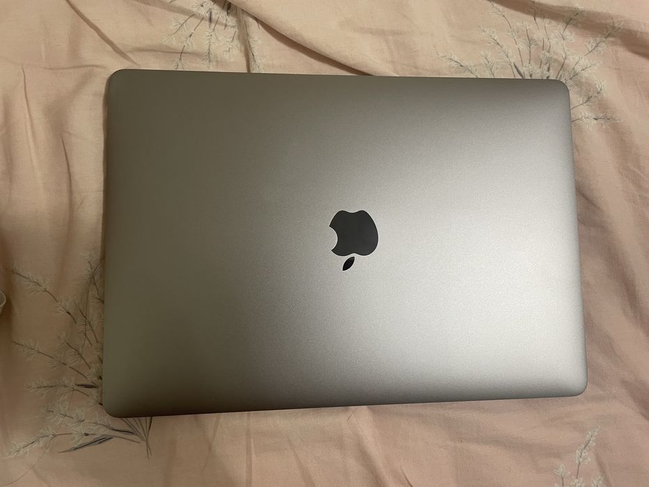 Macbook pro 2017 13inch A1706