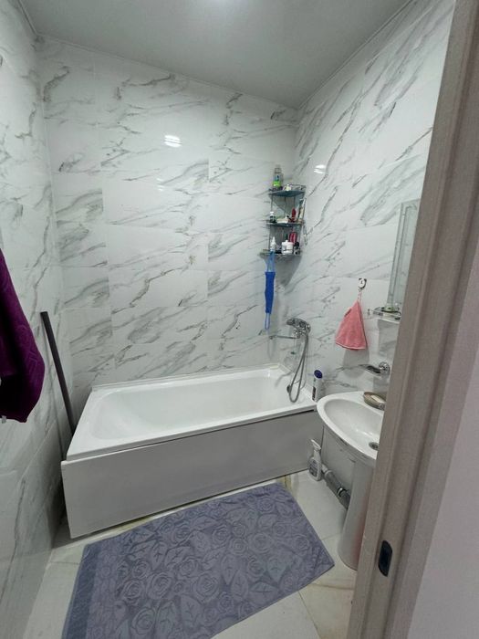 Srochno sotiladi Sputnik 16a 2/15/16. 65 kv