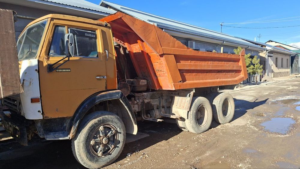 KamAZ 5511 samosval zapchastga / КамАЗ 5511 самосвал на запчасти